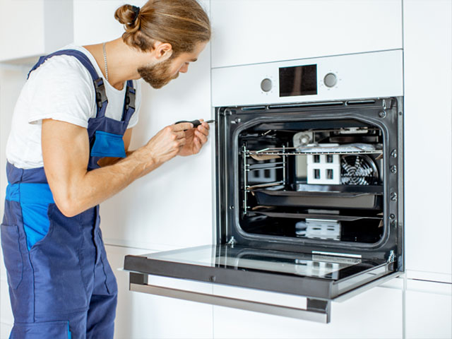 Why We Are The Best Choice For Viking Oven Repair In Lakewood | Viking Appliance Repair Pros